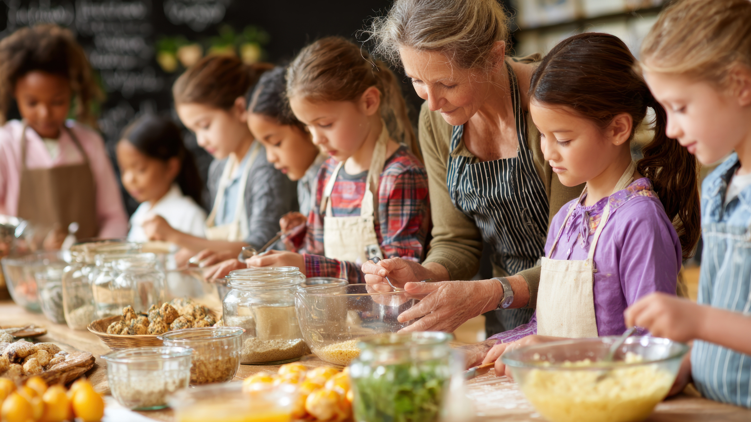 Featured image for “Ernährungsbildung als Teil der Verpflegung – Kinder fürs gesunde Essen begeistern”